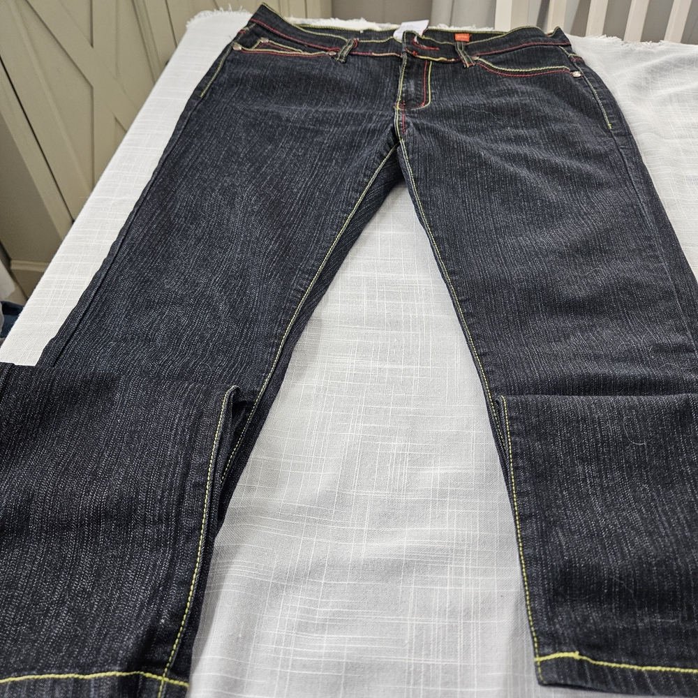 Brave HeartClassic Dark Blue Jeans Straight Leg Jeans Gently Used 9/10